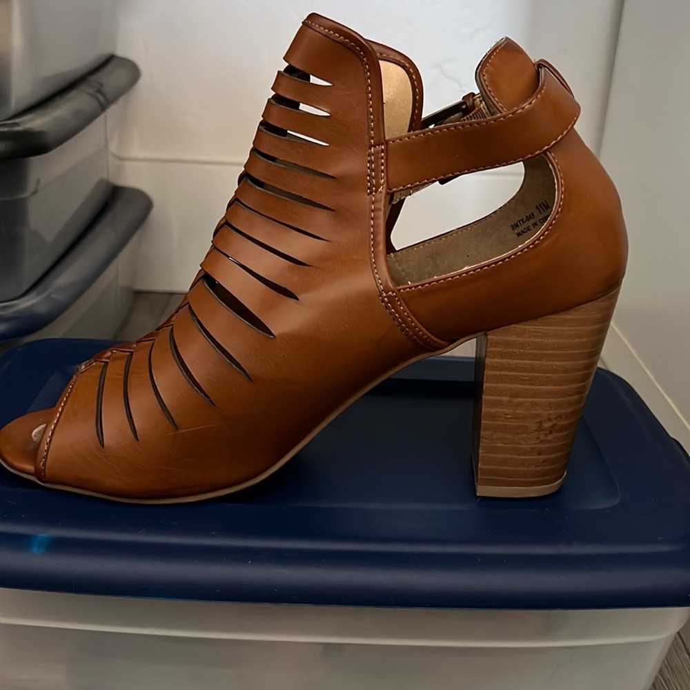 Size 11 shoes
